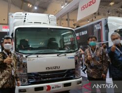 Isuzu berencana pamerkan Elf elektrik di GIIAS 2024