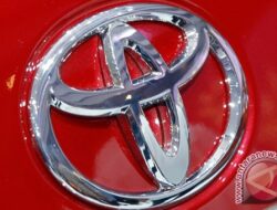 Toyota hentikan penjualan dan pengiriman tiga model kendaraan