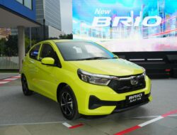 Harga, spesifikasi dan rincian kredit mobil Honda Brio