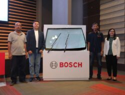 Bagikan taksi daring 2.000 wiper, Bosch serukan aman berkendara