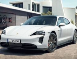 Porsche tarik semua model Taycan karena masalah rem