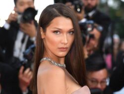 Bella Hadid Rayakan Iduladha Sambil Serukan Dukungan untuk Palestina