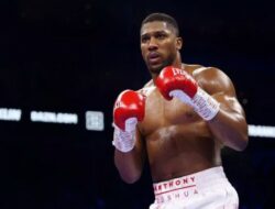 Emosi Batal Lawan Tyson, Anthony Joshua: Idiot