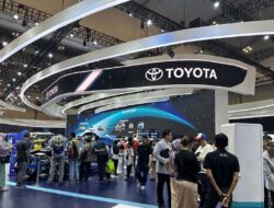 Laba bersih Toyota turun 26 persen