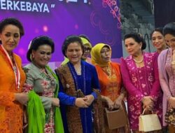 Iriana Jokowi Dianugerahi Ibu Bangsa di Hari Kebaya Nasional