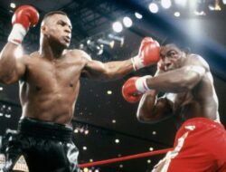 Laga Penuh Taktik Legenda Tinju, Mike Tyson Vs Frank Bruno