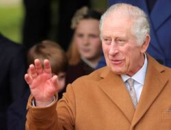 Raja Charles III Pernah Ditembak di Atas Panggung seperti Donald Trump