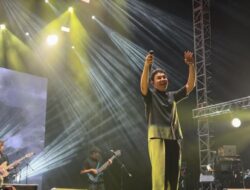 Tampil di Sounds Fest 2024, Tulus Obati Kerinduan para Fans