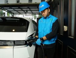 Nissan gabung dengan BMW, Honda dan Ford sediakan “home charging”