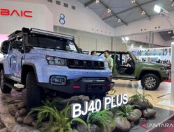 BAIC pamerkan X55 dan BJ40 Plus di GJAW 2024