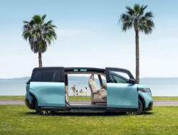 Zeekr mulai produksi kendaraan otonom untuk Waymo