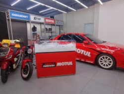 Konsumen Motul bawa pulang Subaru hasil modif Garasi Drif dan Jeje